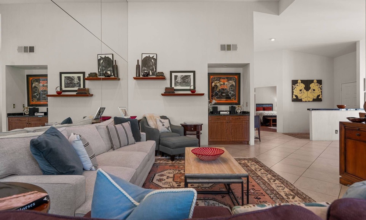 La Quinta Condo | Holidays! Coachella! Pet! PGA W Horse House: Comm Pools/Spas 3BD-#111251