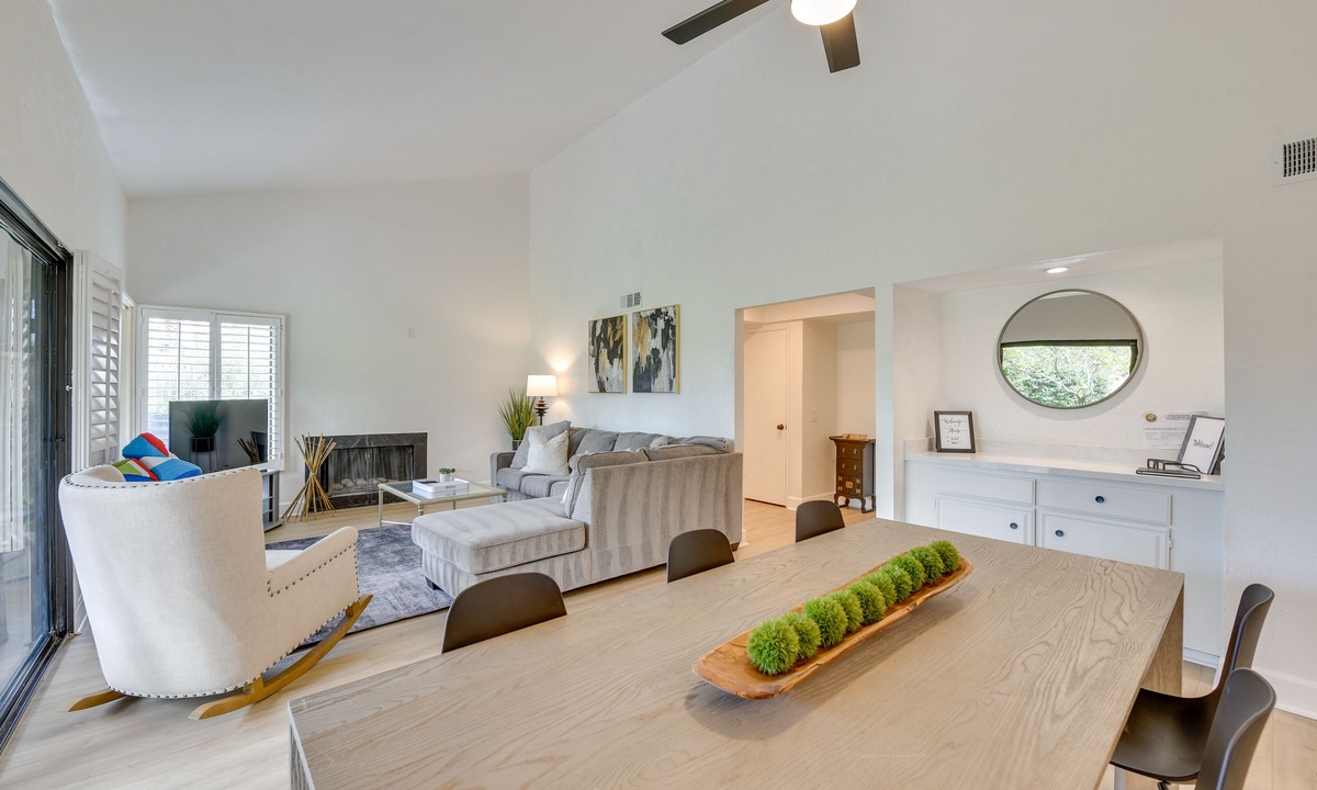 Palm Desert Condo | Quiet Palm Desert Condo: Workspace & Pool Access!