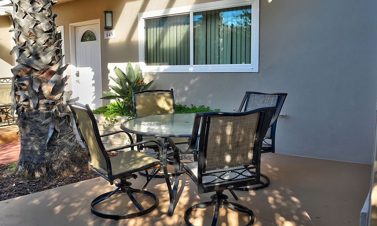 North Pacific Beach Condo | The Marlin at Law Street Beach - Pacific Beach