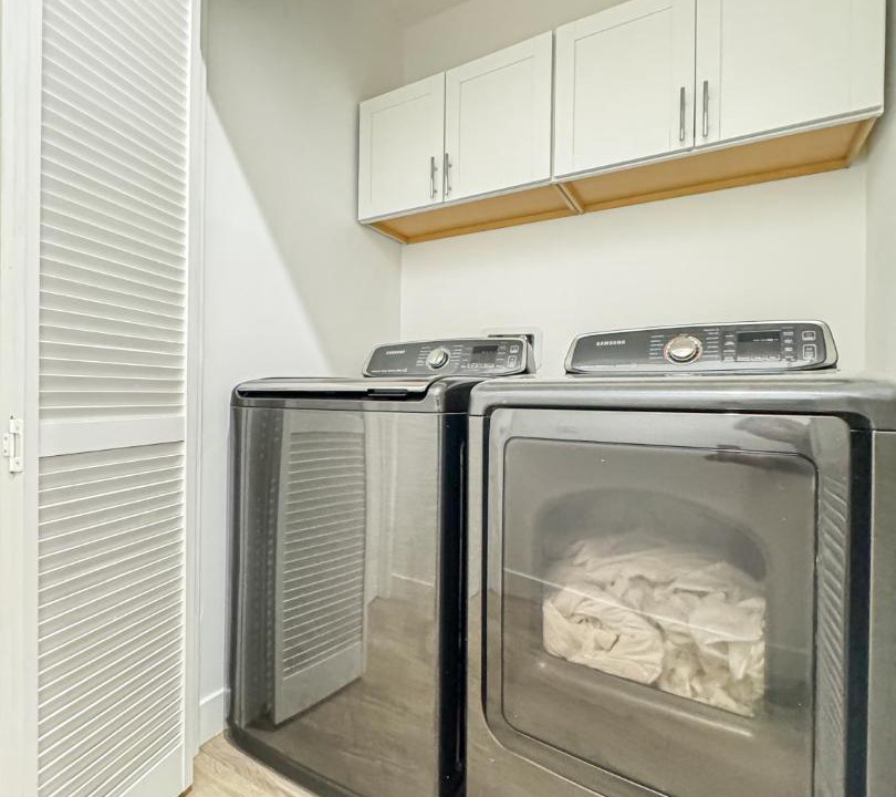 View Park-Windsor Hills House | 4BR Townhouse in Mid City -CR3
