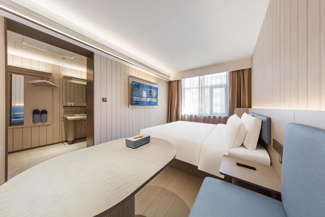 Yanqing Hotel | Hanting Hotel Yanqing Beijing Wanda Plaza