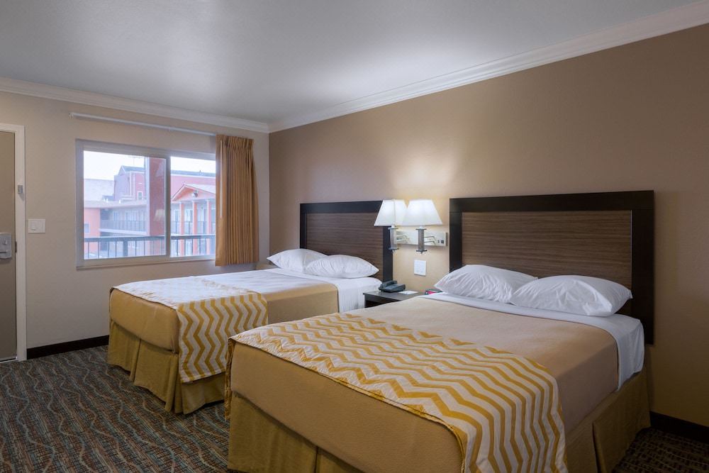 Photo of Bedroom in Downtown