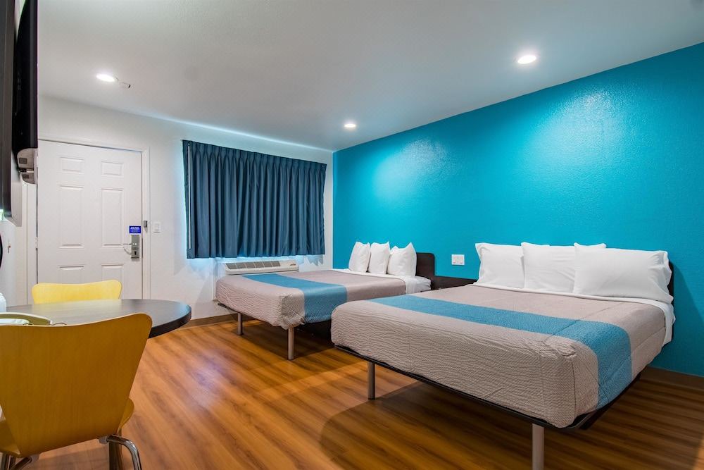 Photo of Bedroom in San Bernardino
