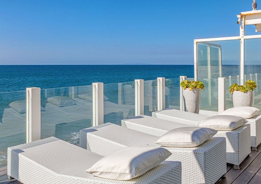 Photo of Patio Balcony in Central Malibu