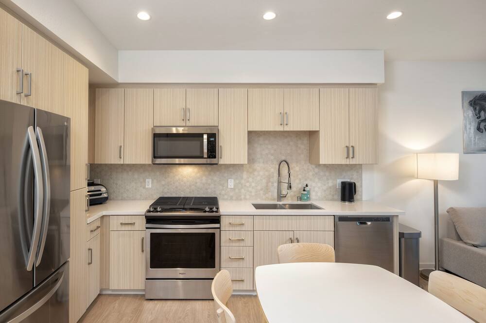 Photo of Kitchen in Airport Area