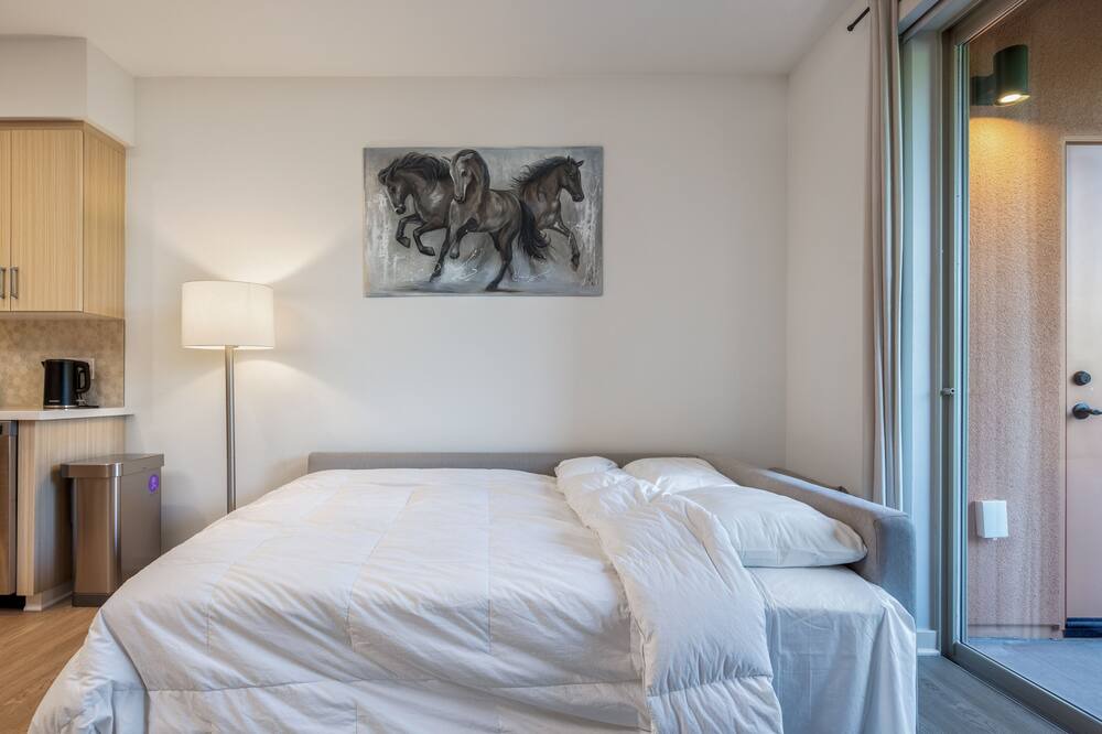 Photo of Bedroom in Airport Area