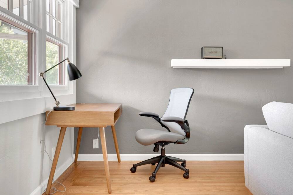 Photo of Bedroom in Downtown North