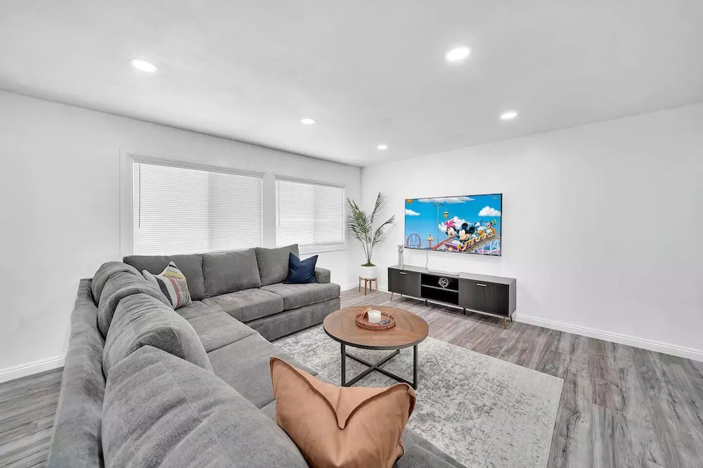 Photo of Livingroom in Garden Grove