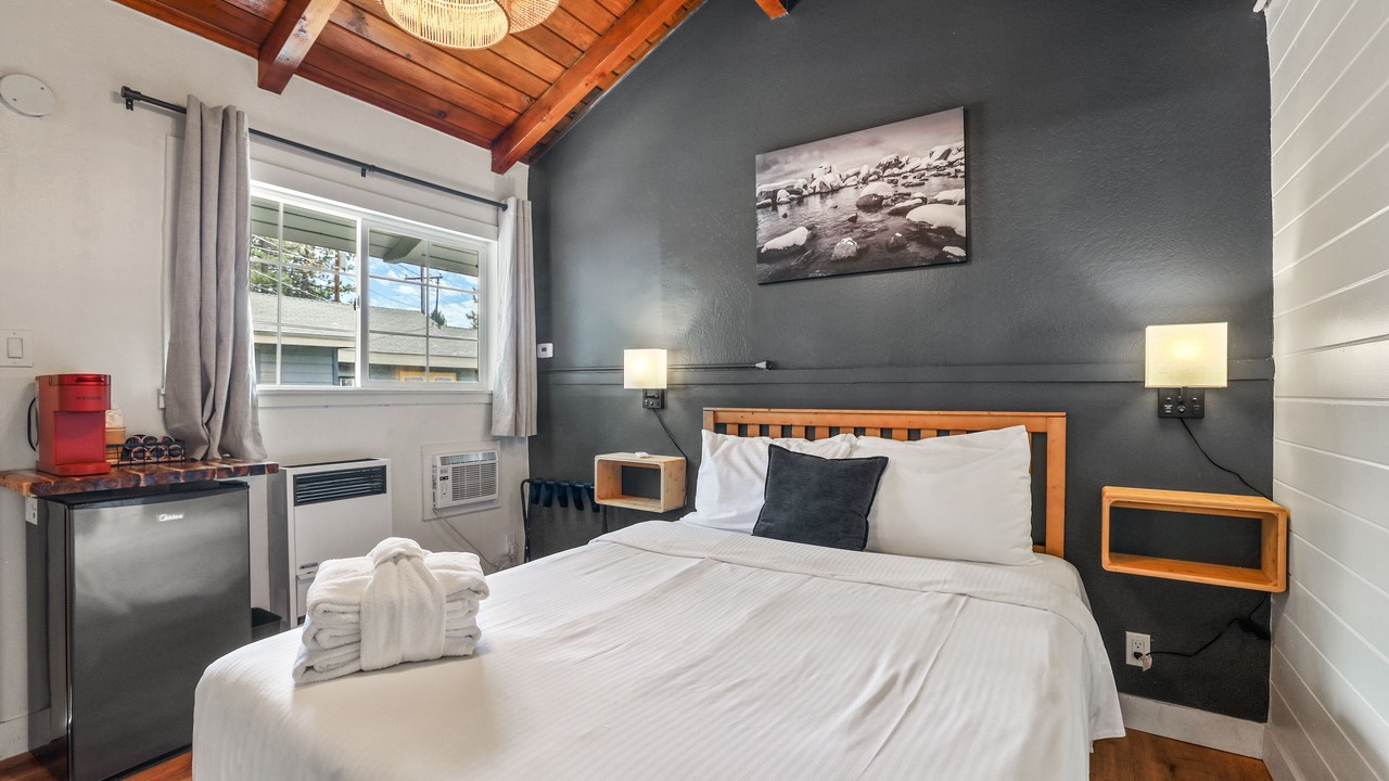 Photo of Bedroom in Sierra Tract
