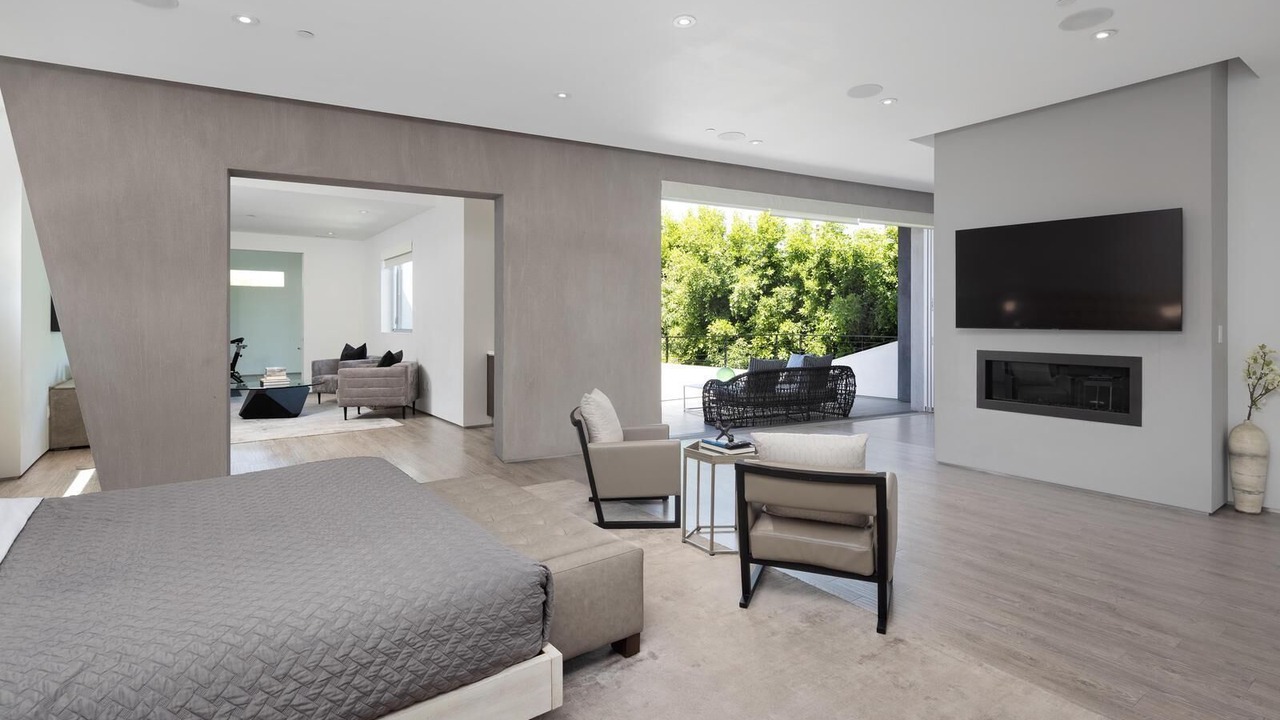 Photo of Outdoor in Beverly Grove