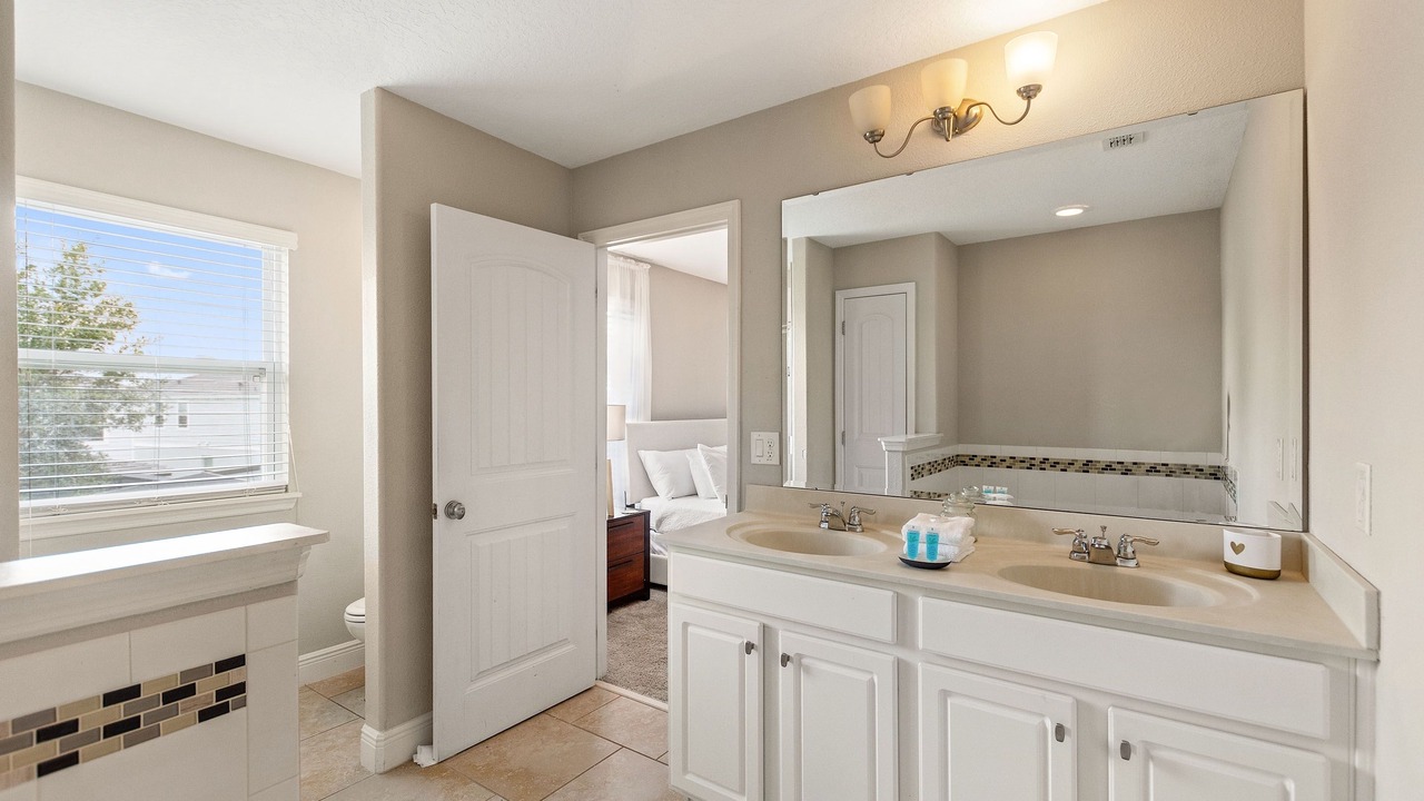 Photo of Bathroom in Loughman