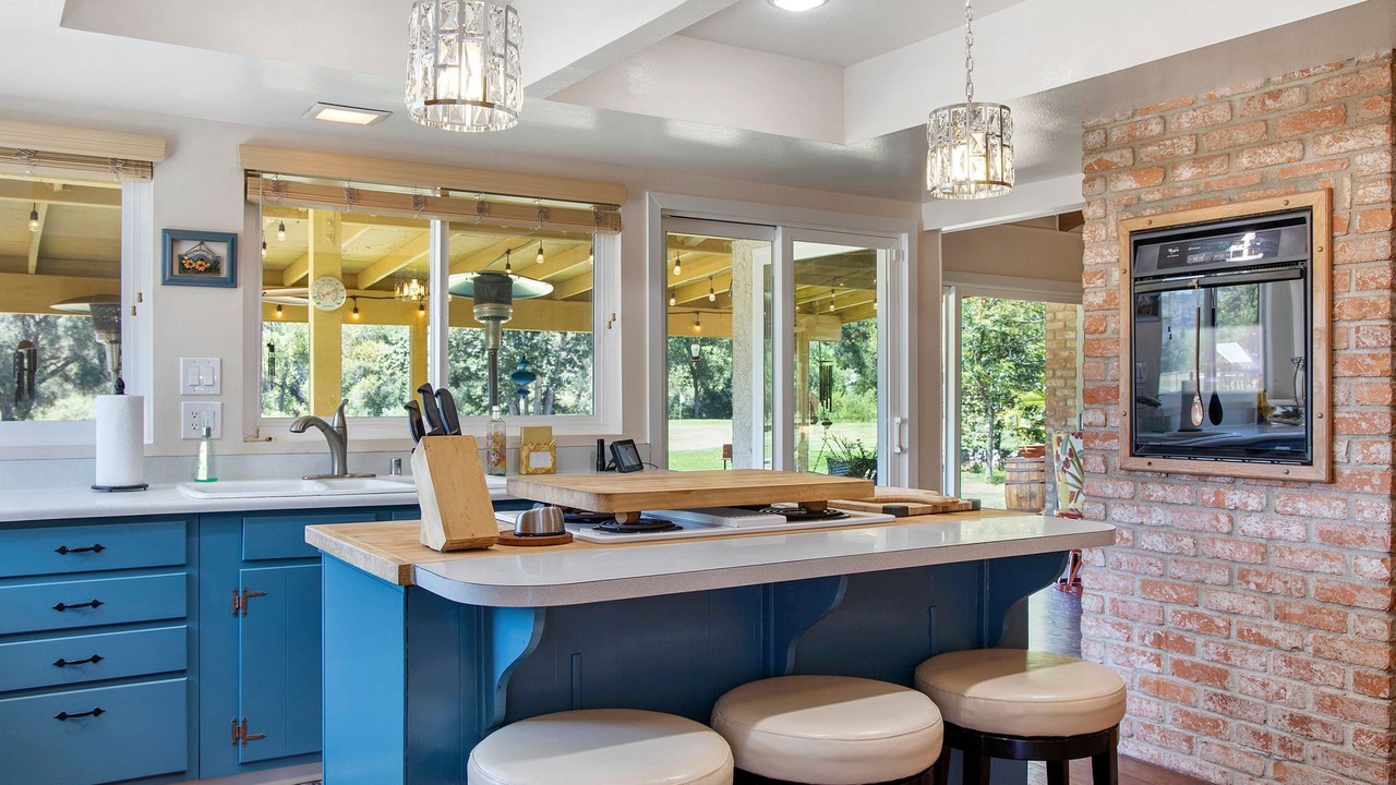 Photo of Kitchen in Valley Center