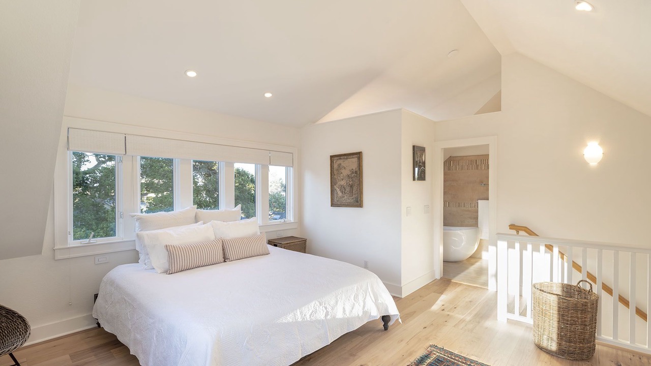 Photo of Others in Pacific Grove