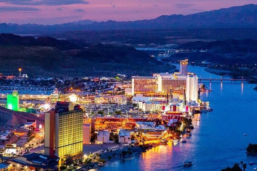 Photo of Others in Laughlin