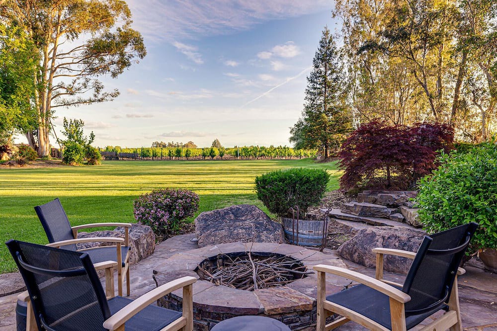 Photo of Outdoor in Lodi