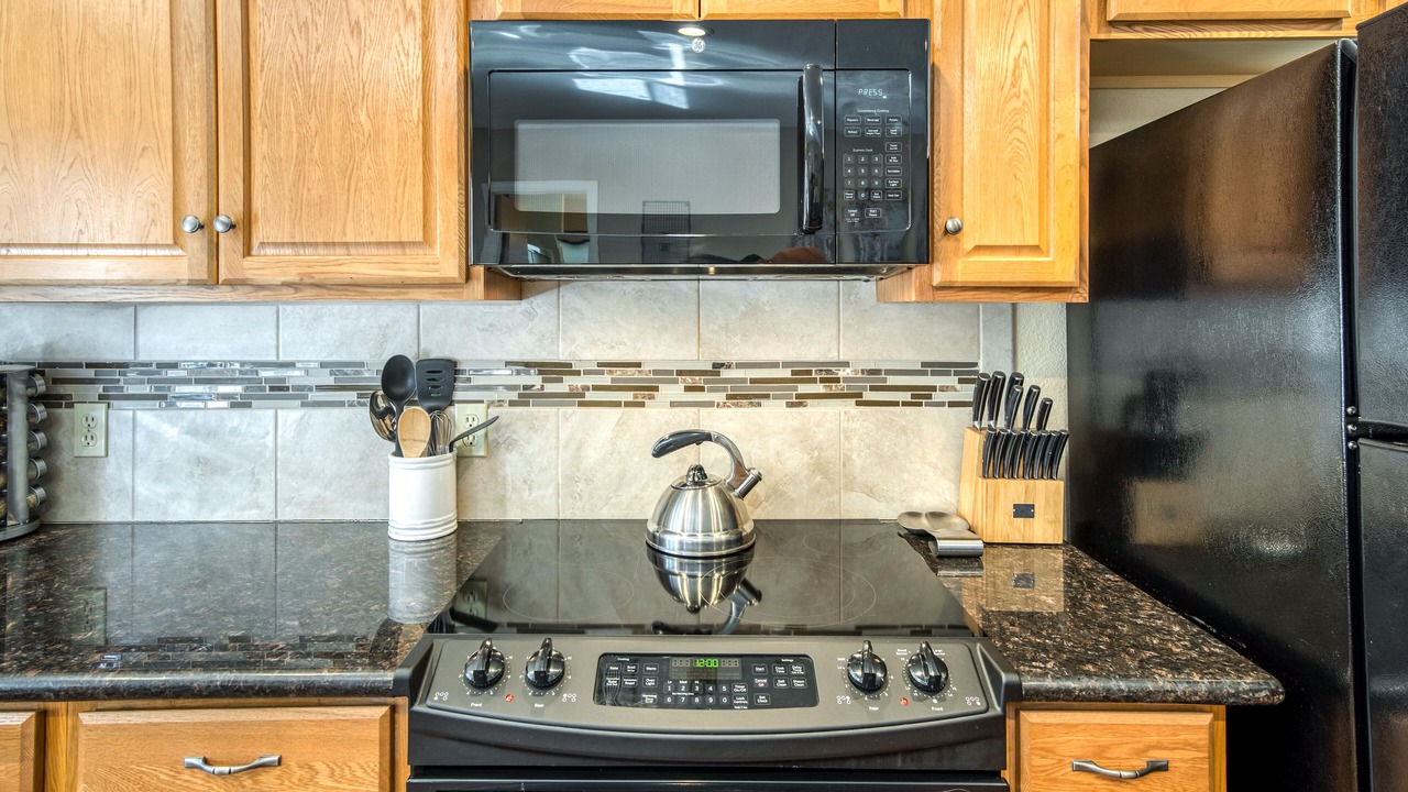 Photo of Kitchen in Shaver Lake