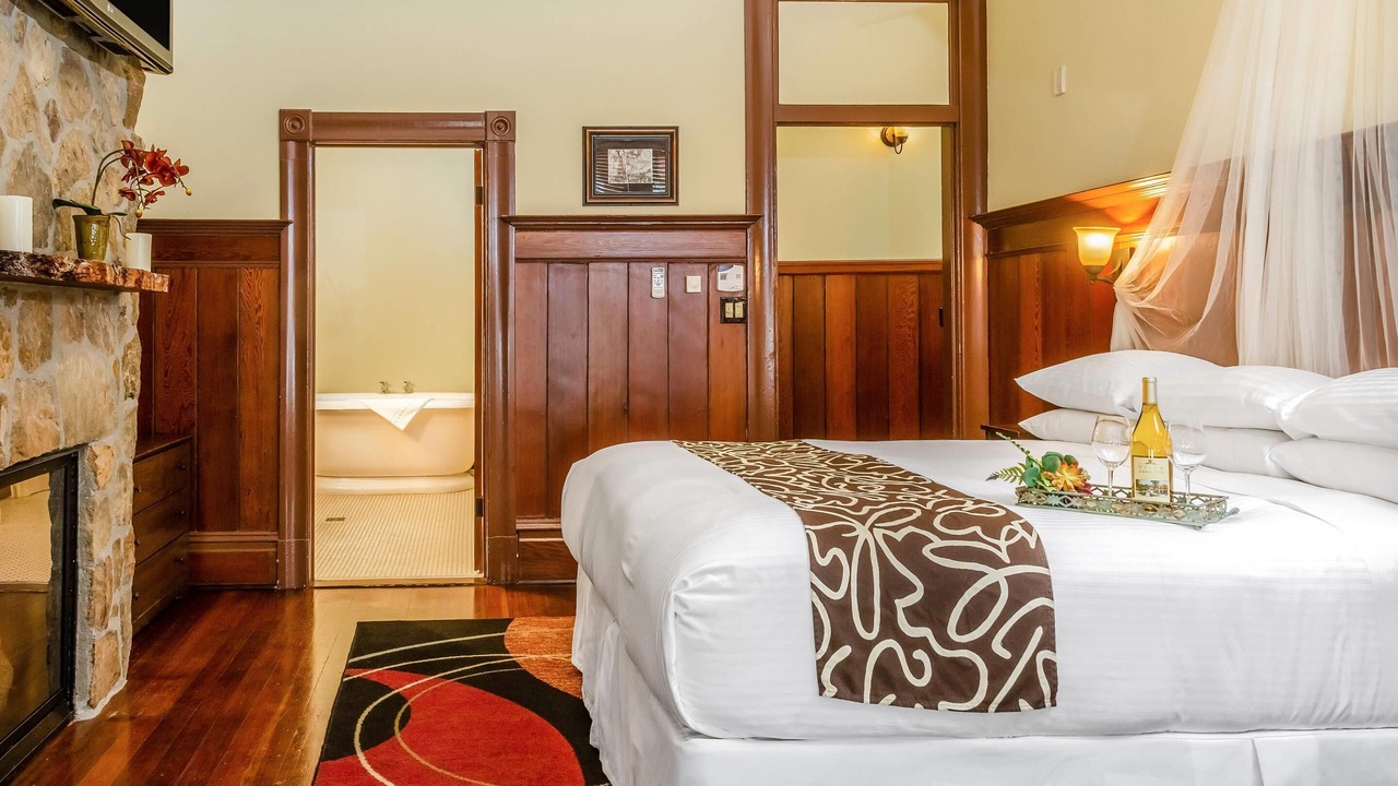 Photo of Bedroom in Napa