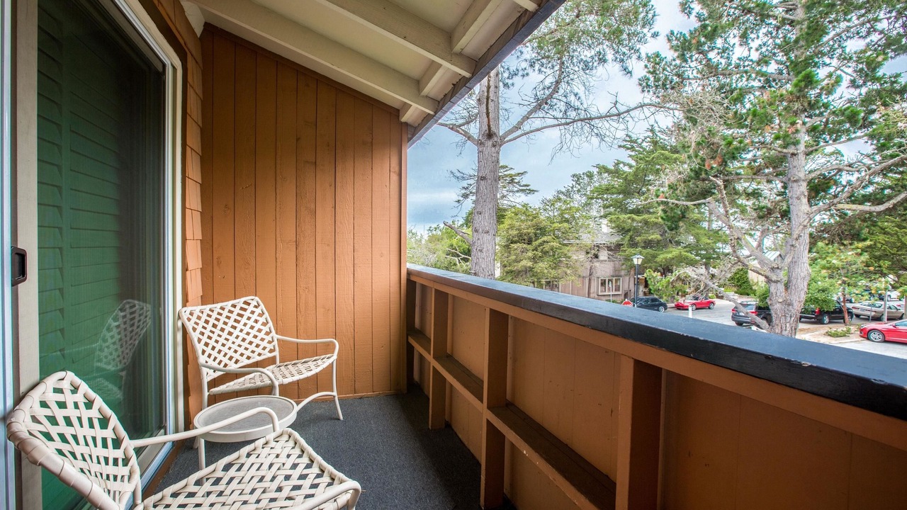 Photo of Patio Balcony in Northwest Carmel