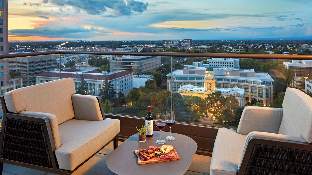 Photo of Bedroom in Downtown Sacramento