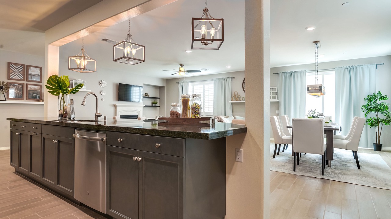 Photo of Kitchen in Corona