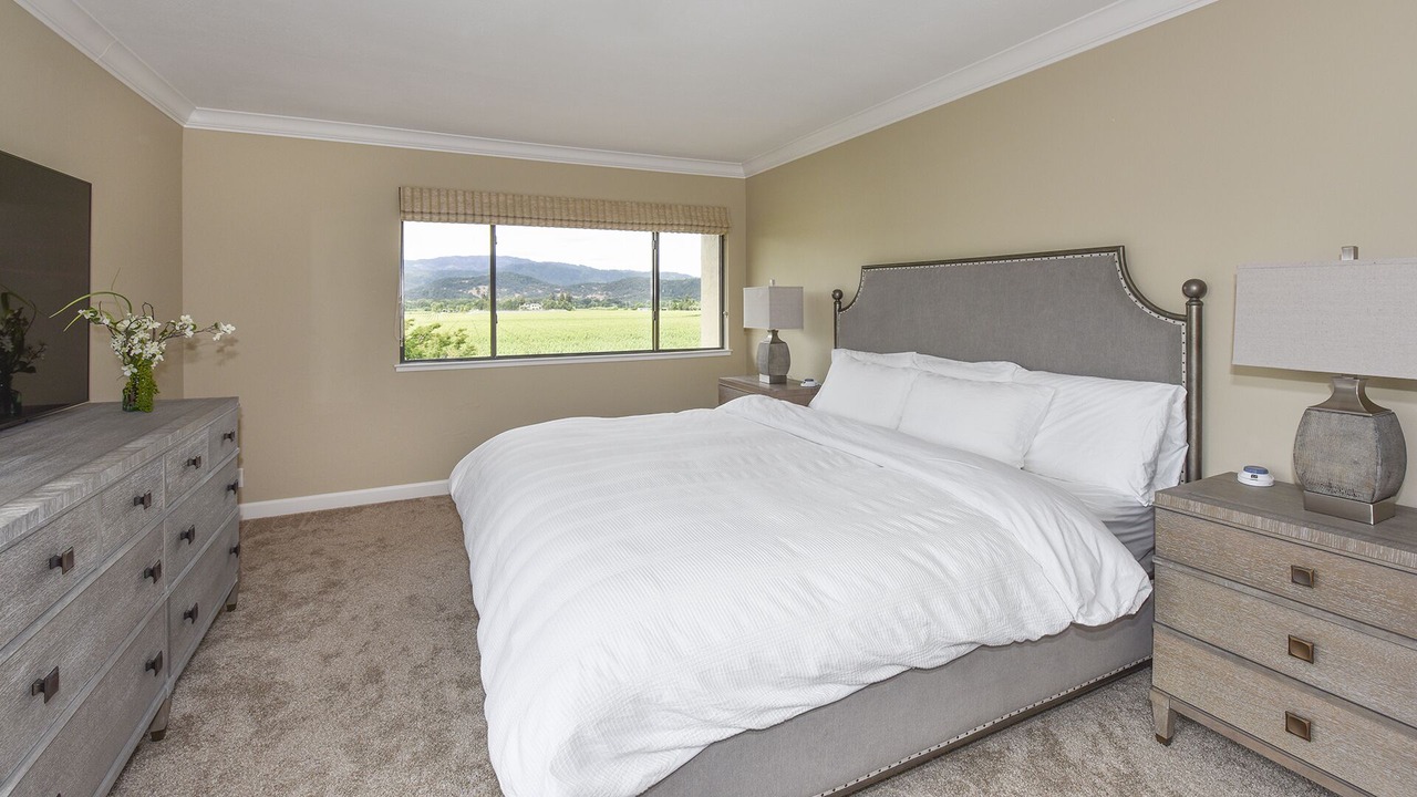 Photo of Bedroom in Yountville