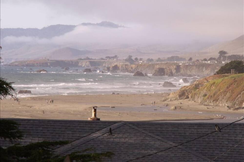 Photo of Bedroom in Salmon Creek