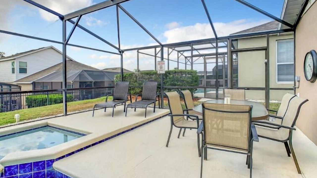 Photo of Patio Balcony in Windsor Palms