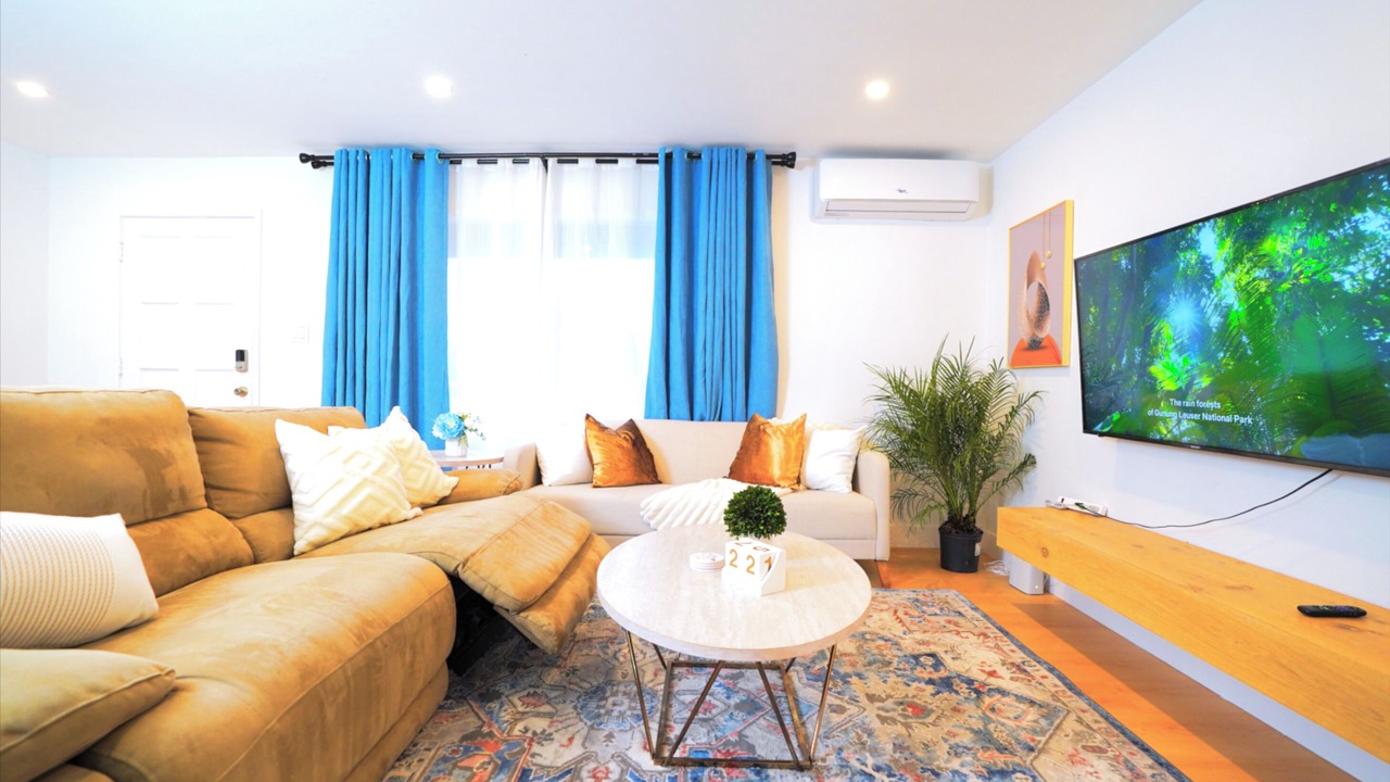 Photo of Livingroom in San Tomas