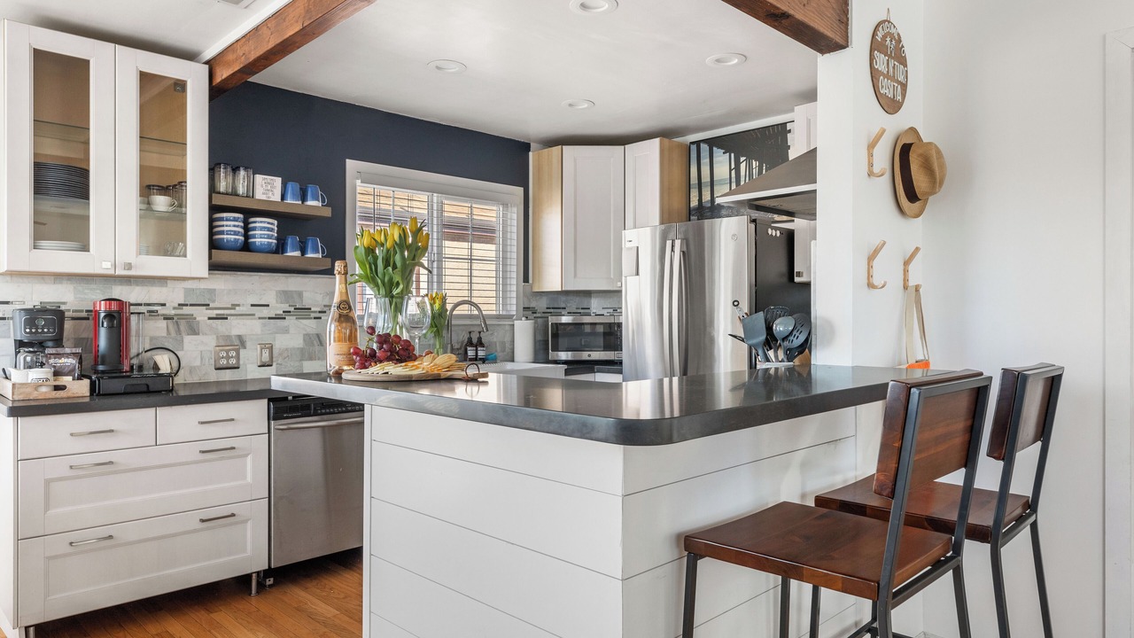 Photo of Kitchen in Del Aire