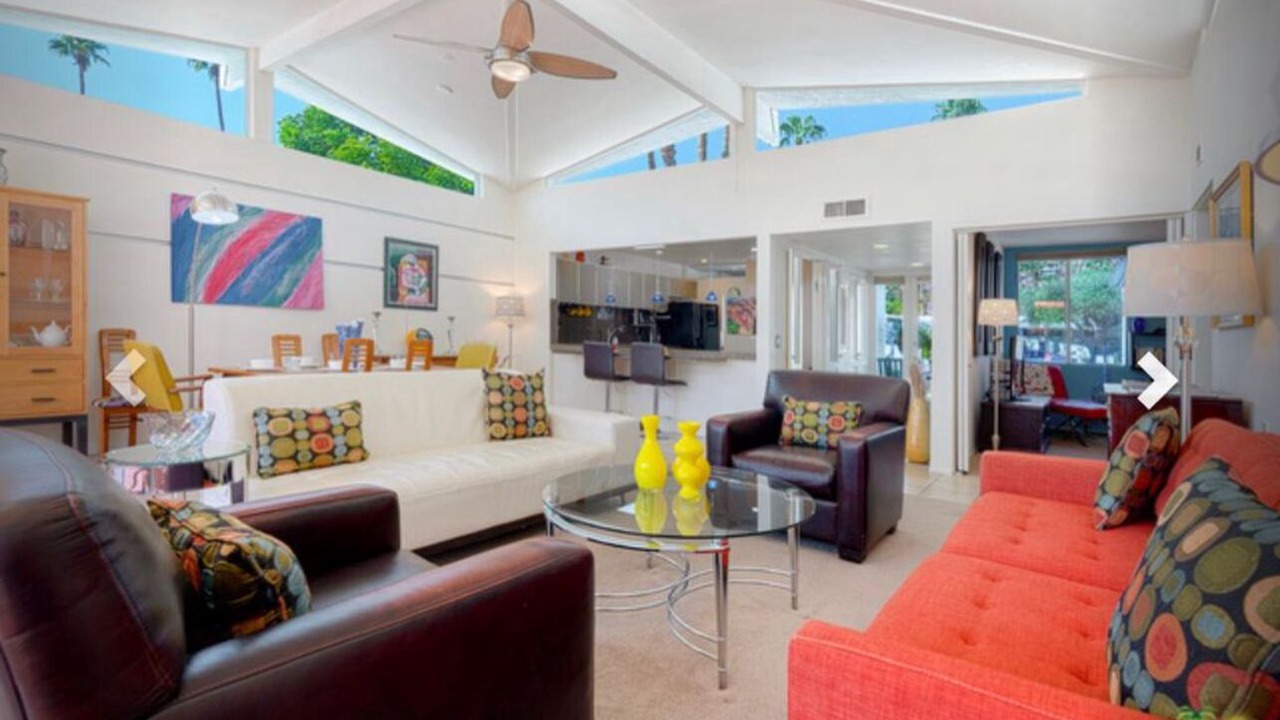 Photo of Livingroom in Canyon Corridor