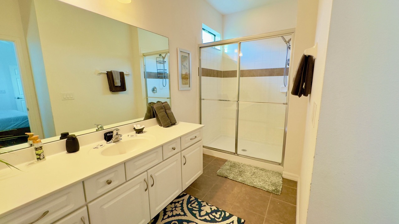 Photo of Bathroom in Davenport