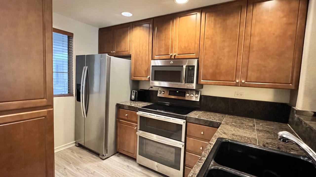 Photo of Kitchen in Airport Area