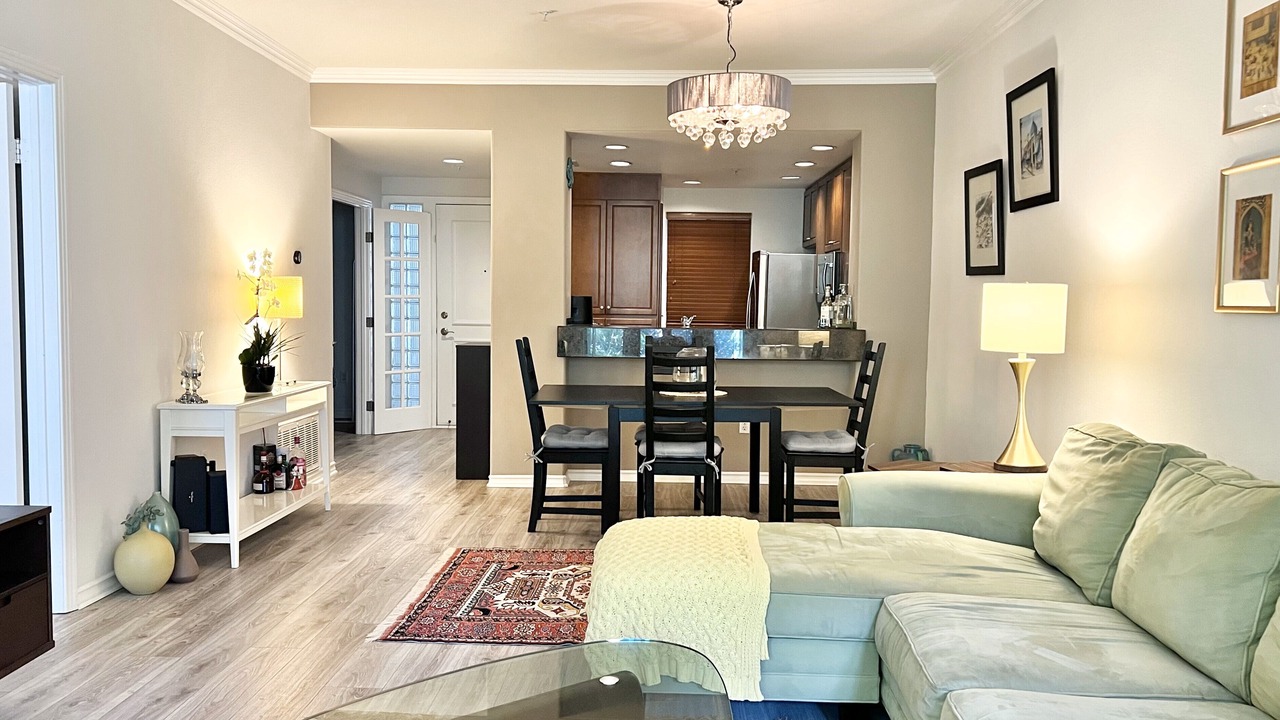 Photo of Livingroom in Airport Area