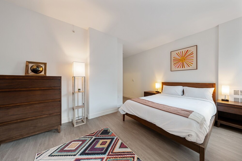 Photo of Bedroom in Downtown San Francisco
