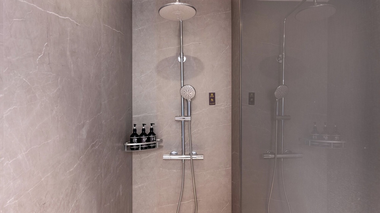 Photo of Bathroom in Downtown Beijing