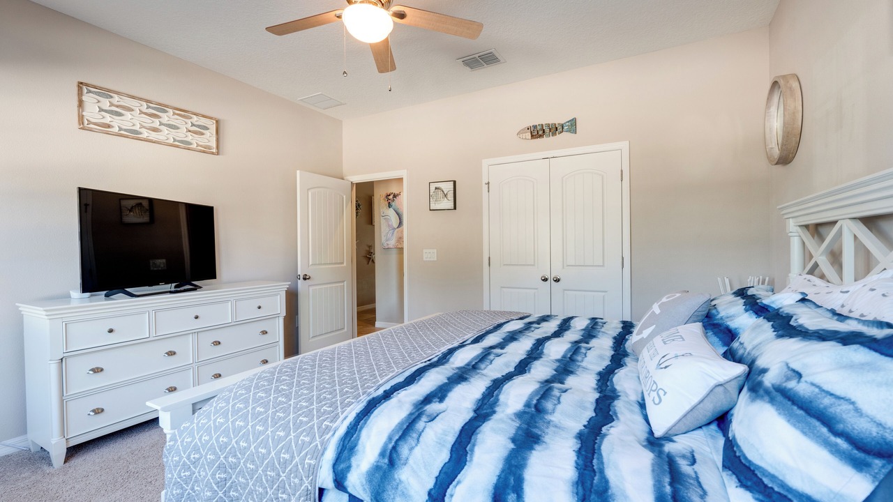 Photo of Bedroom in Loughman