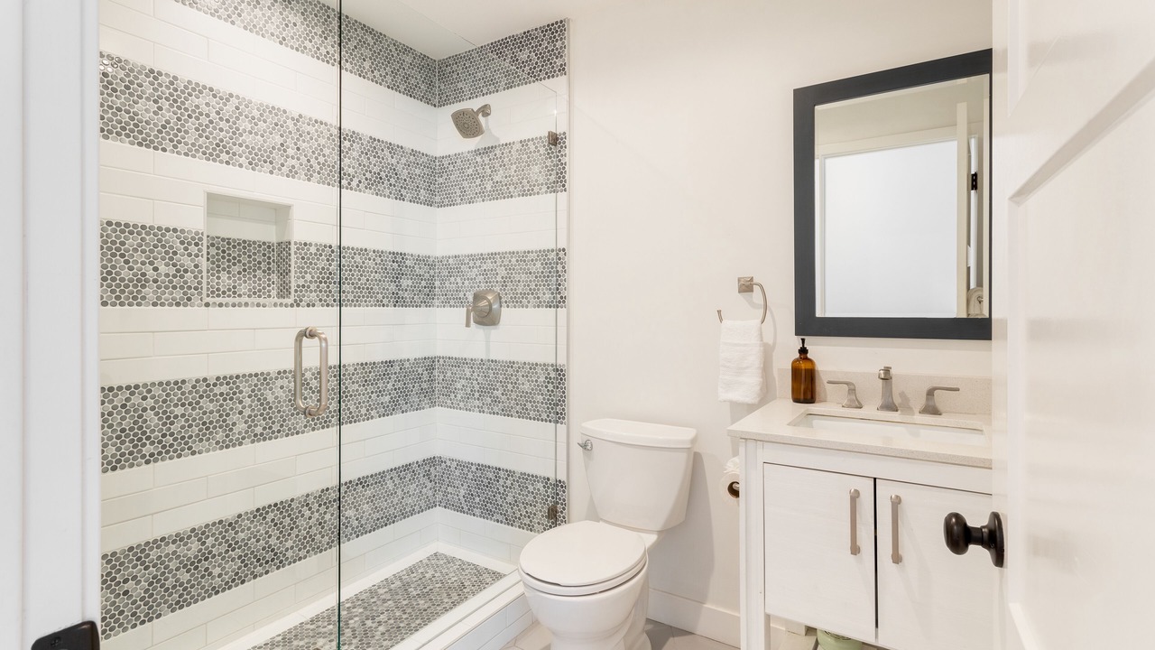 Photo of Bathroom in Santa Ana Heights