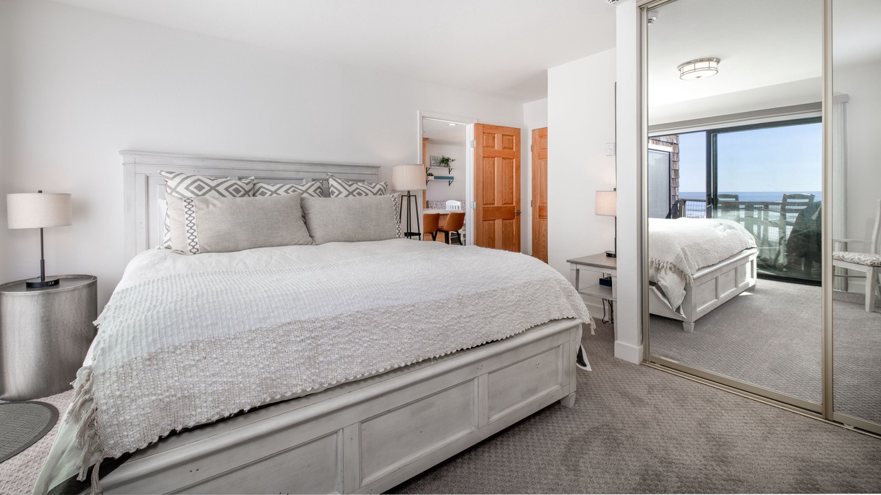 Photo of Bedroom in Pajaro Dunes