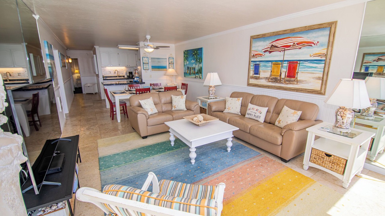 Photo of Livingroom in North Pacific Beach