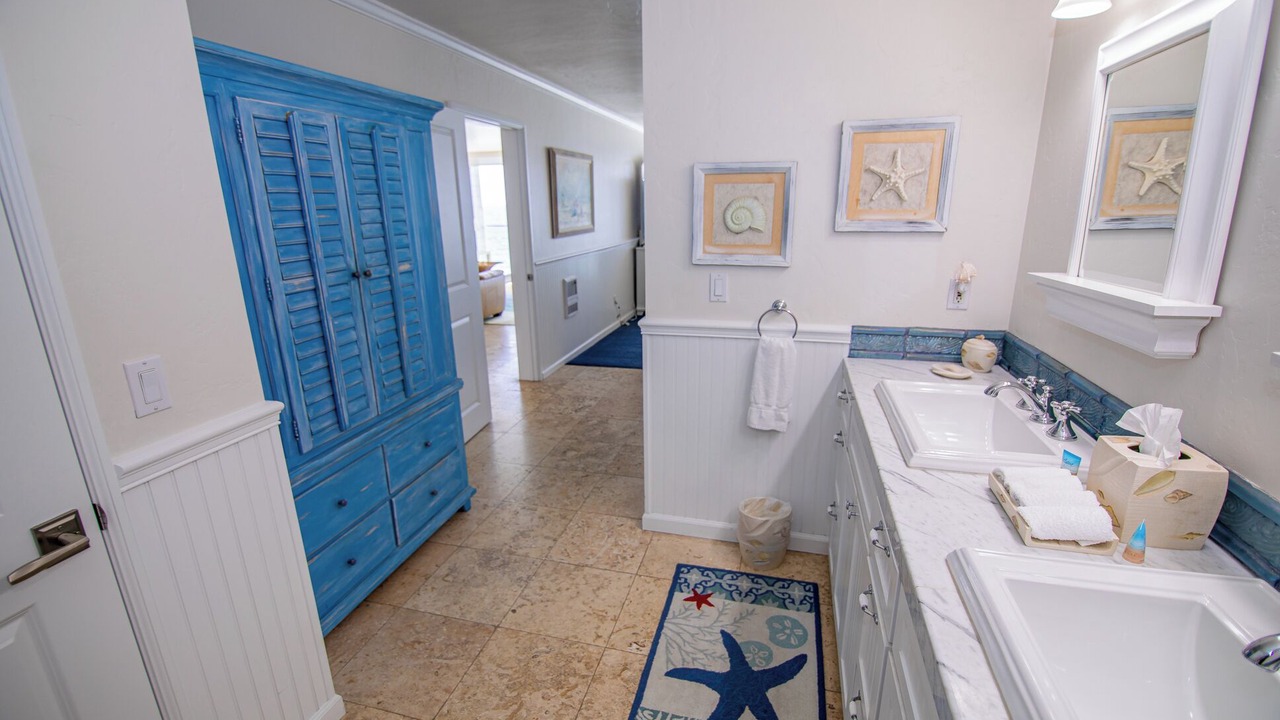 Photo of Bathroom in North Pacific Beach