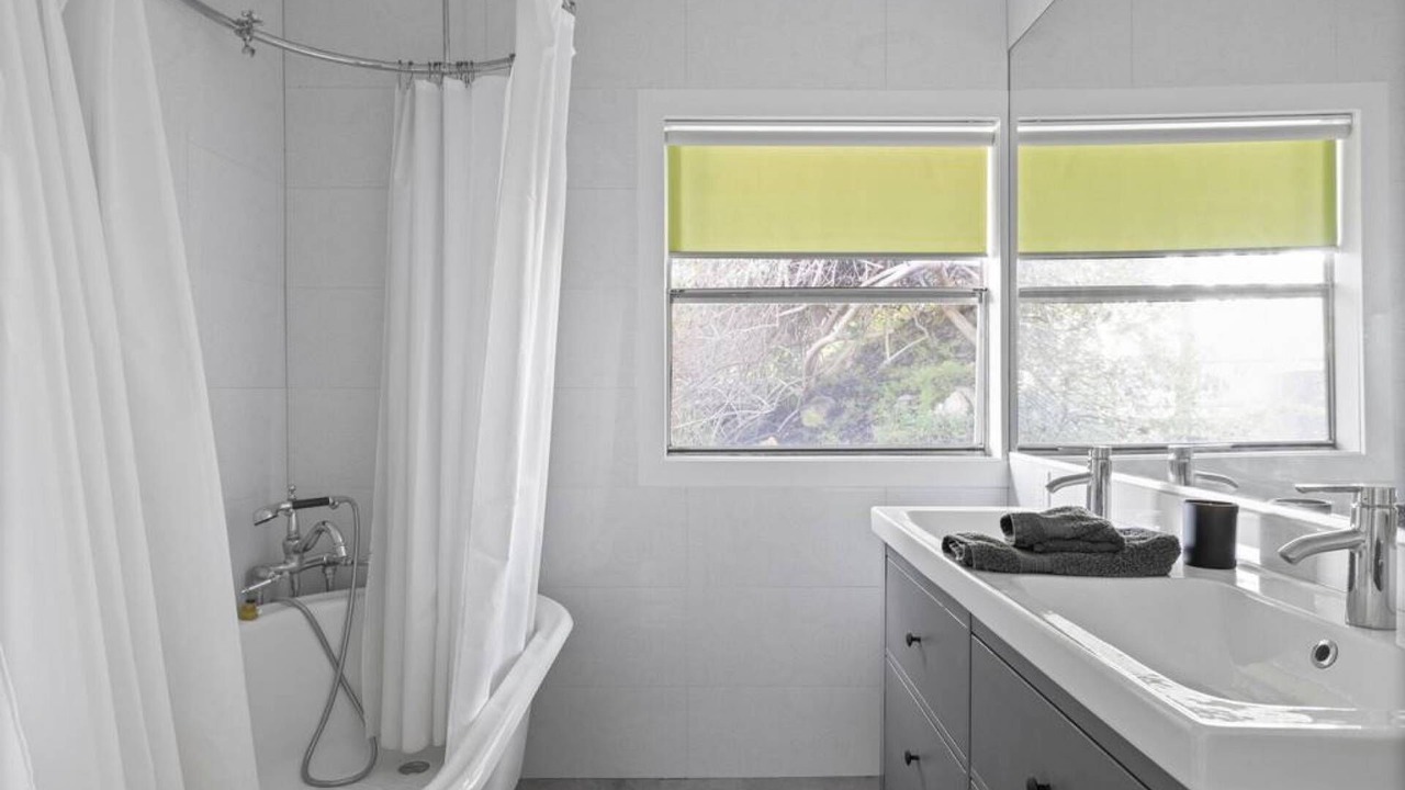 Photo of Bathroom in Hollywood Hills