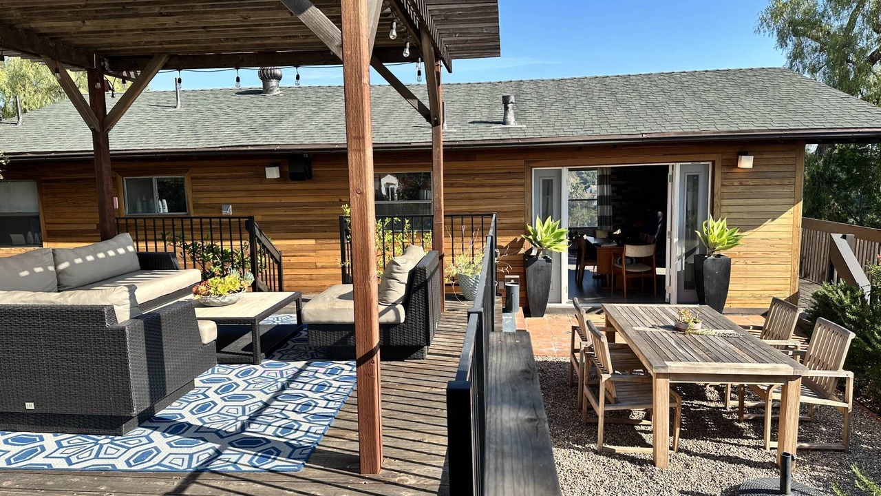 Photo of Outdoor in Hollywood Hills
