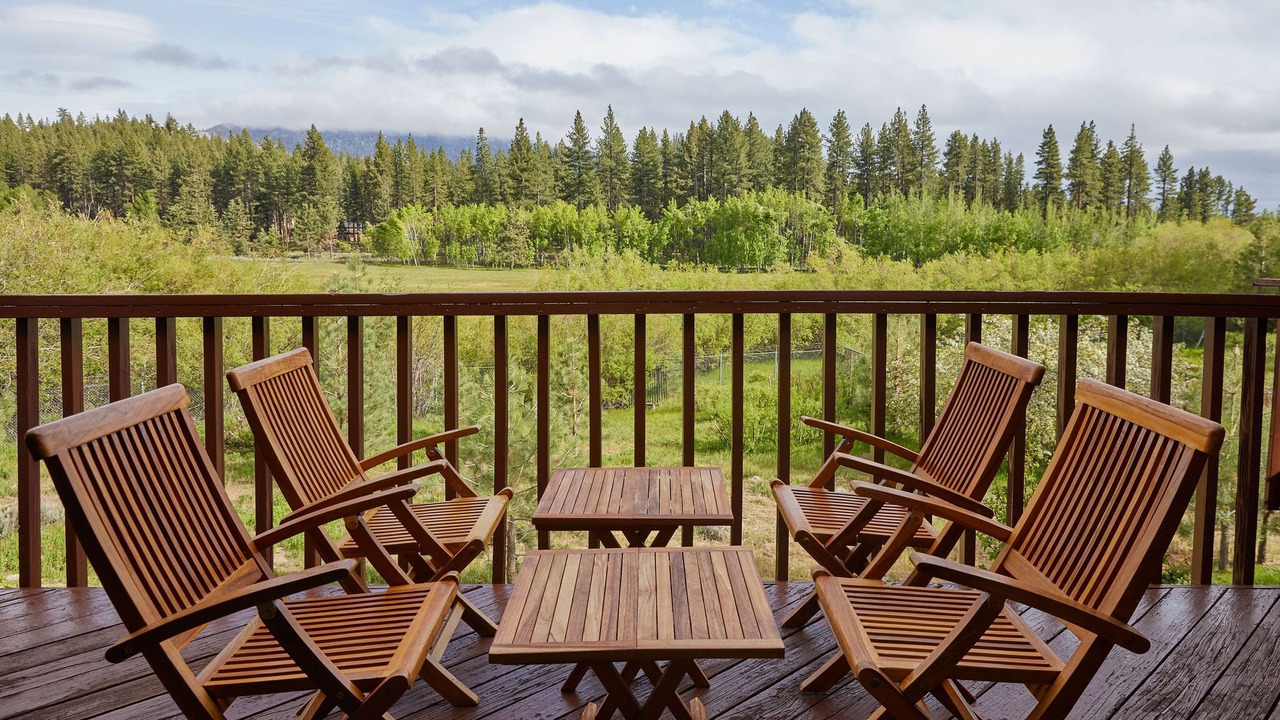 Photo of Patio Balcony in Zephyr Cove