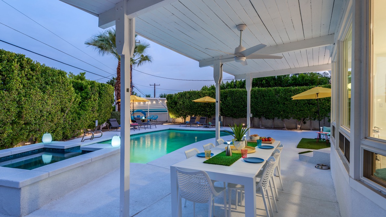 Photo of Outdoor in Little Tuscany
