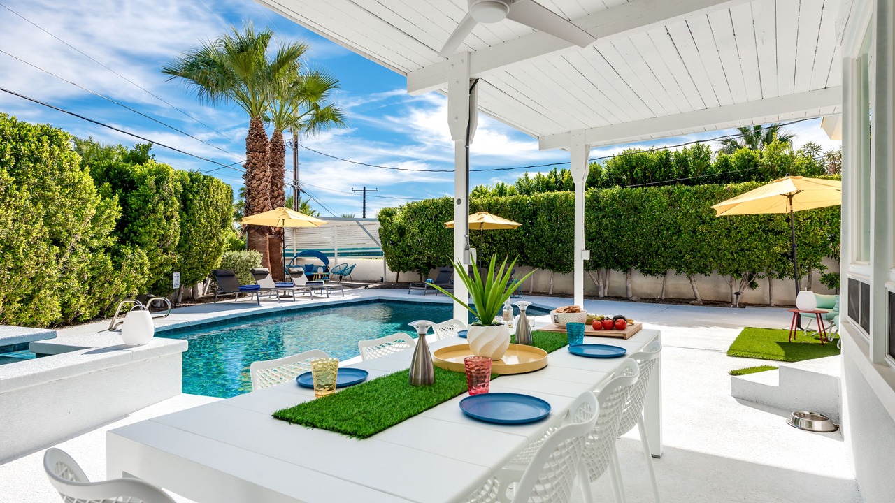 Photo of Outdoor in Little Tuscany