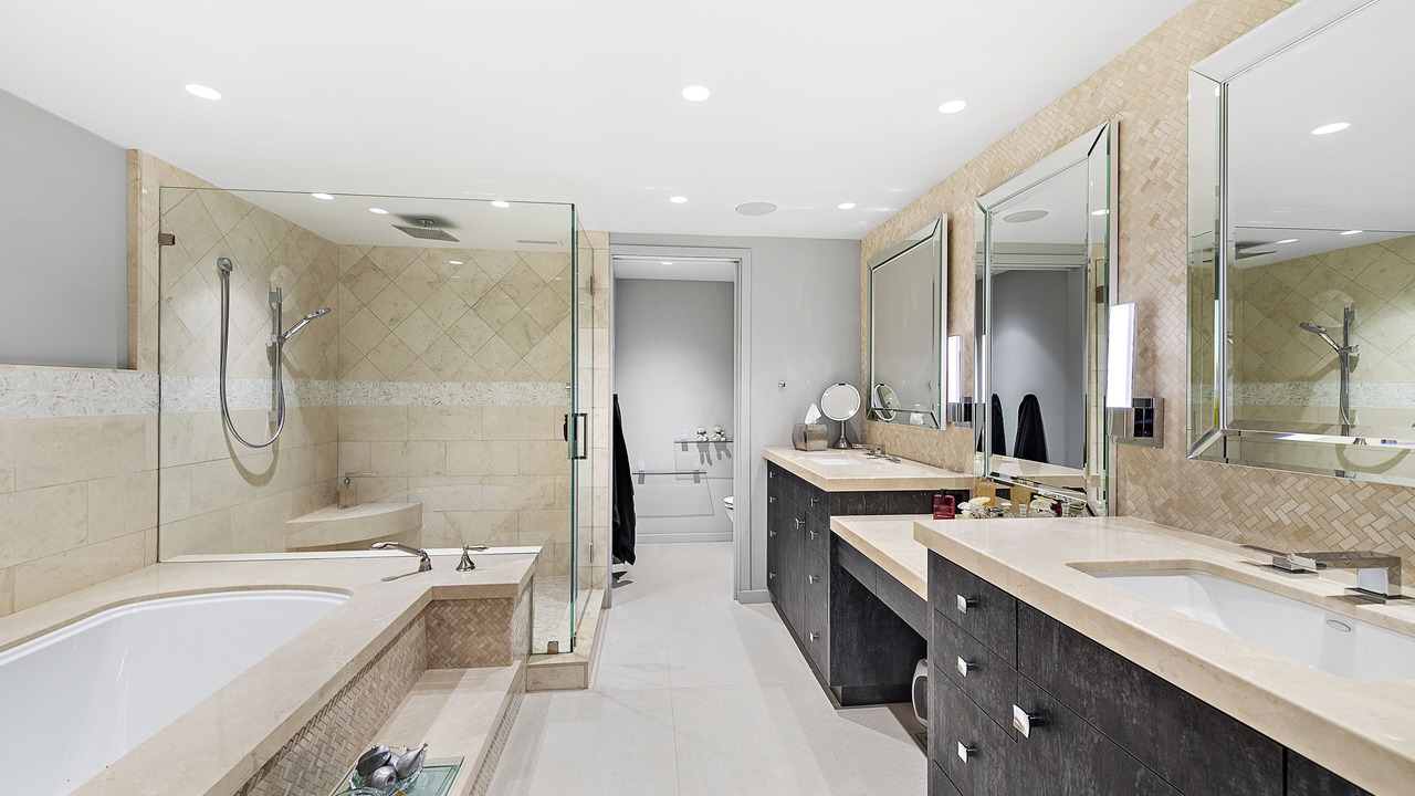 Photo of Bathroom in West Newport