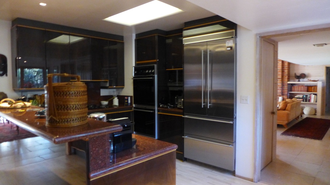 Photo of Kitchen in Leland Manor