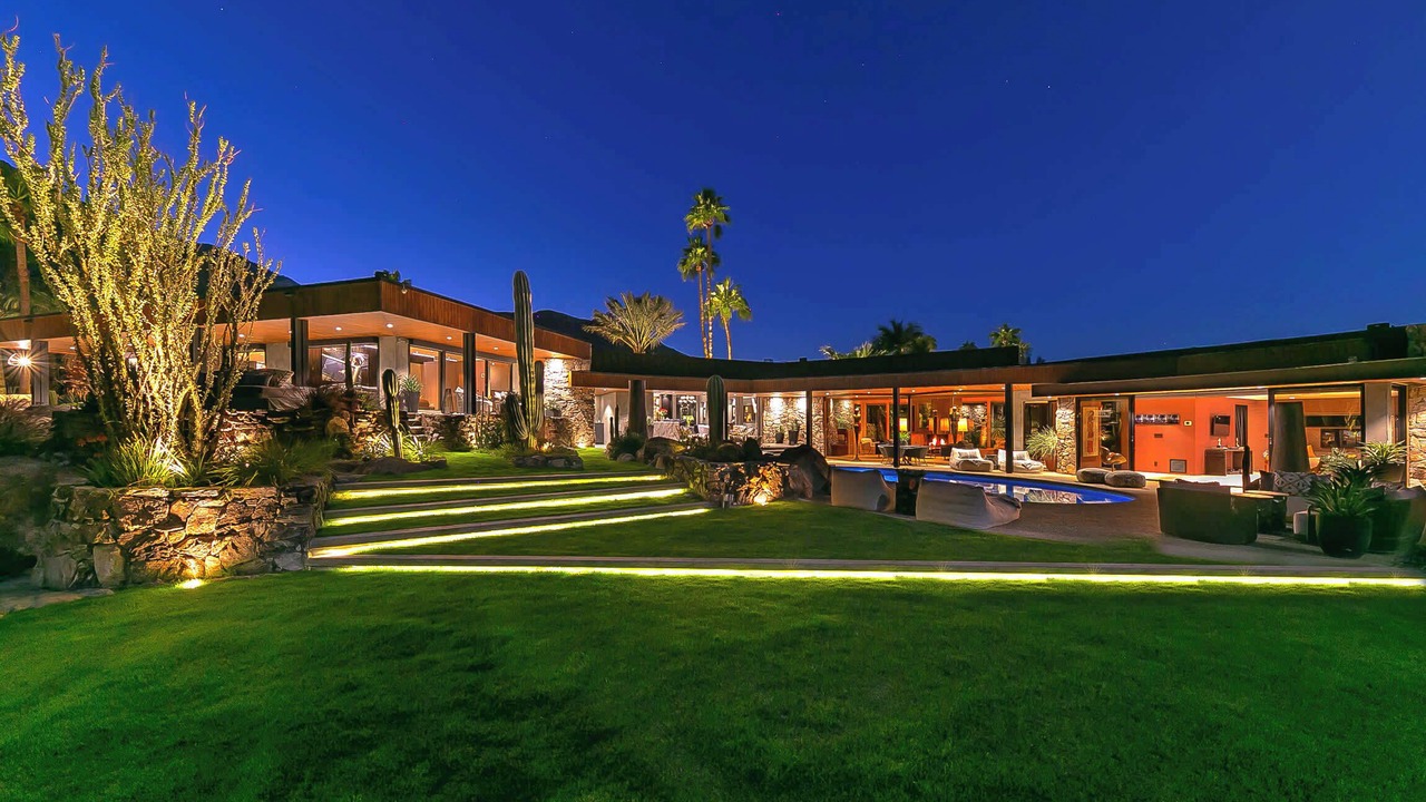 Photo of Outdoor in Little Tuscany
