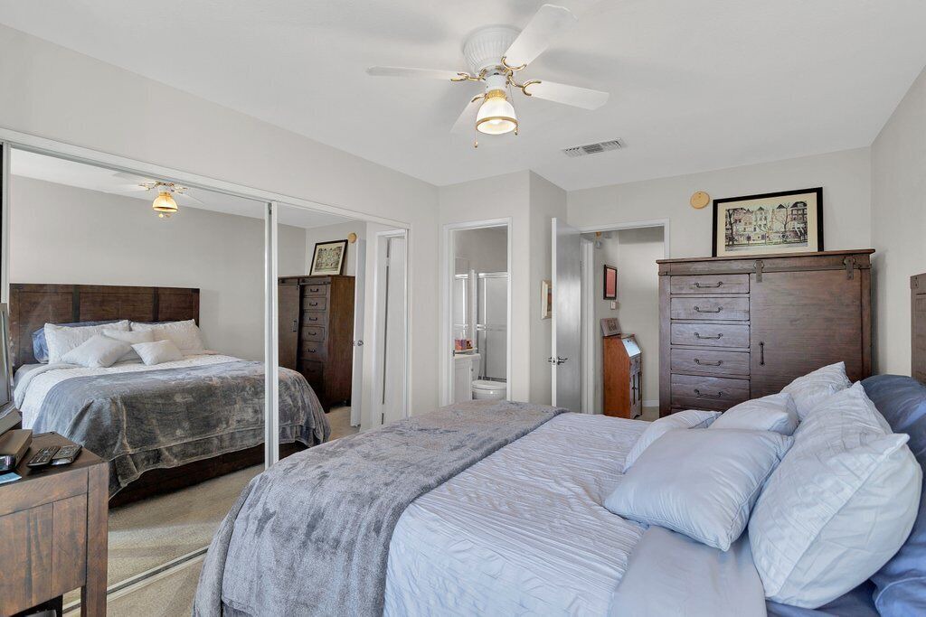 Photo of Bedroom in La Quinta