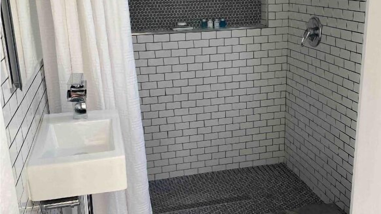 Photo of Bathroom in Mesa Del Mar